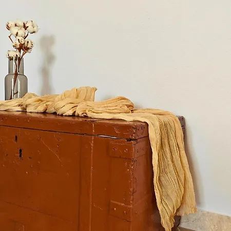 Al Pianotto, Vintage Ad Avola, Vista Mare *